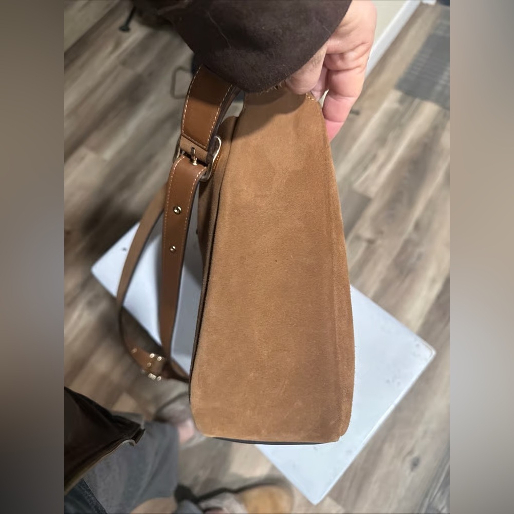 NWT Coach Hadley Convertible Crossbody Bag In Suede CW004 - Picture 5 of 7